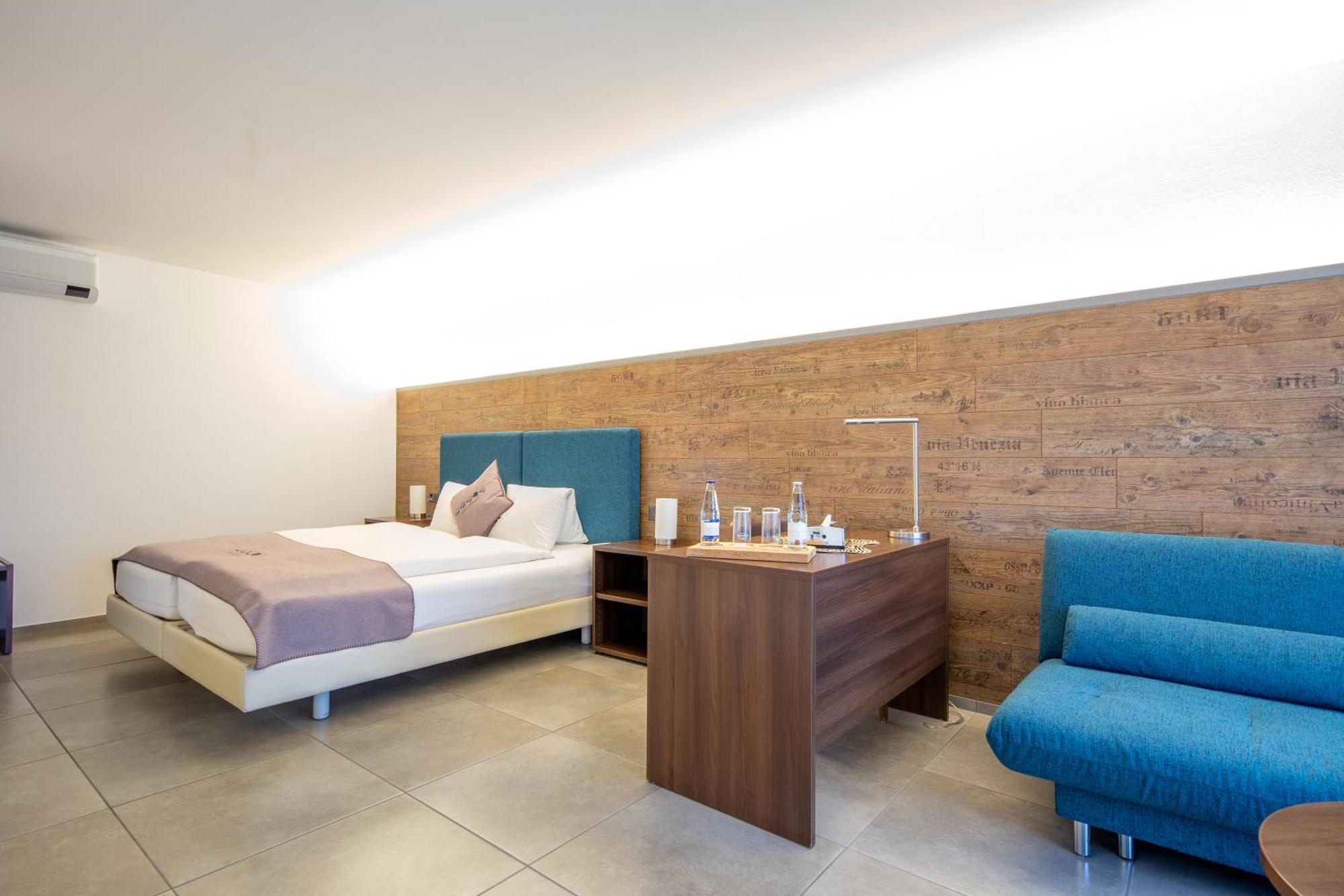 Hotel Schaefli Siebnen Bagian luar foto