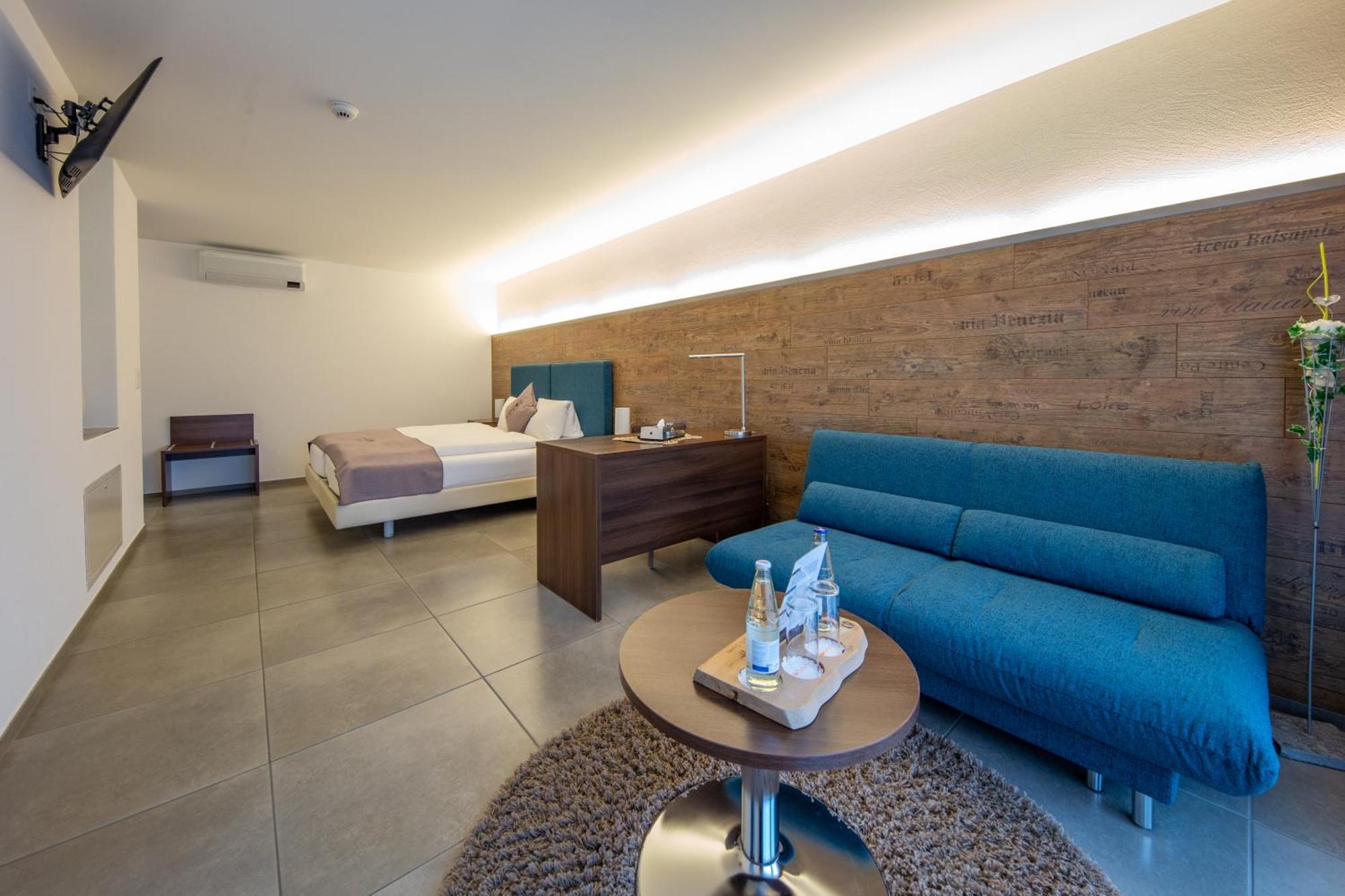 Hotel Schaefli Siebnen Bagian luar foto