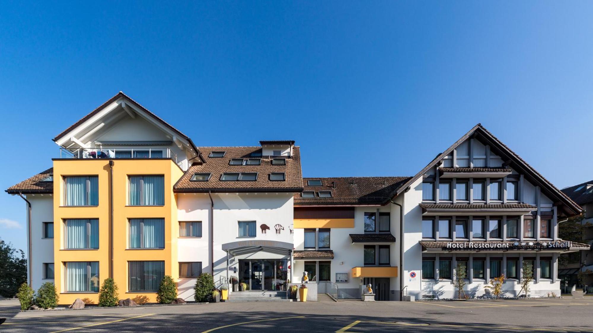 Hotel Schaefli Siebnen Bagian luar foto